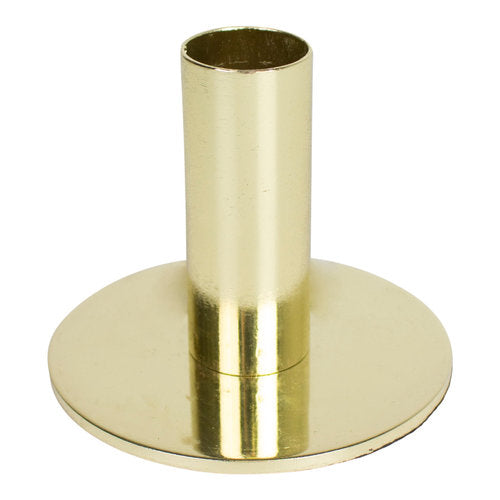 Gouden kandelaar van Housevitamin, perfect voor kleine kaarsen, met afmetingen 8x8x6,5 cm.