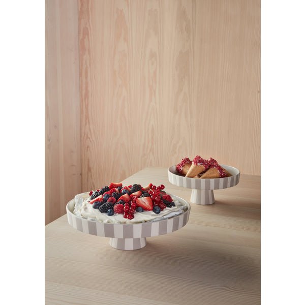 Toppu taartplateau van keramiek in beige en bruin voor taart en gebak