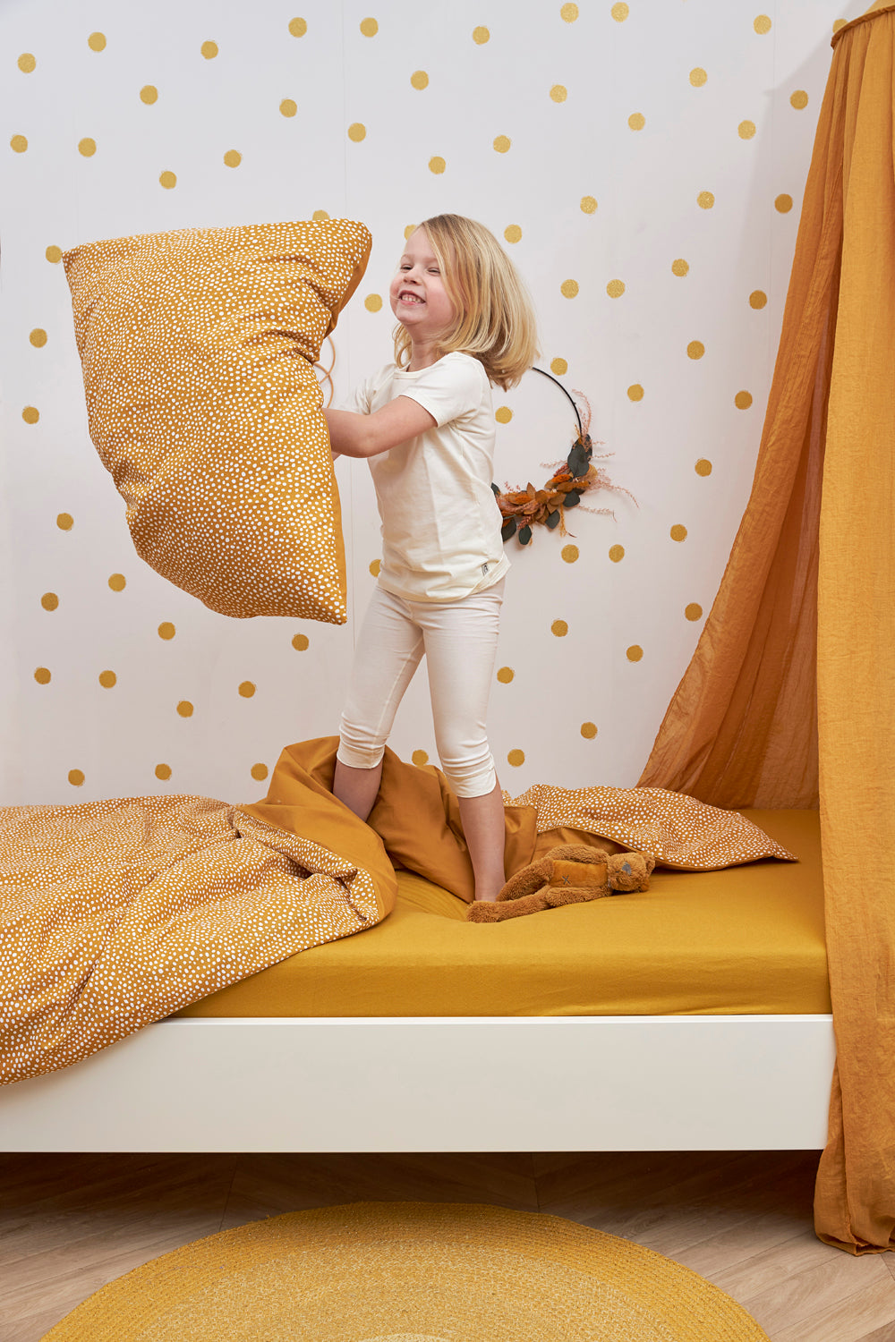 Meyco Baby Dekbedovertrekset Cheetah/Uni Honey Gold 120x150 cm voor ledikant of dreumes bed