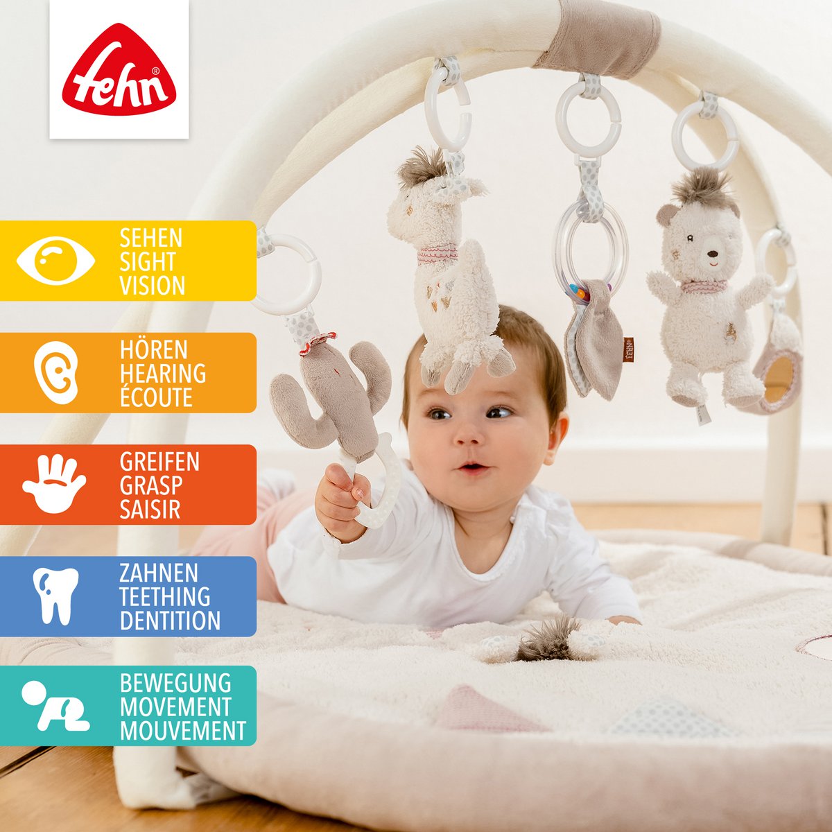 Babygym Lama Peru van Fehn met zacht speelkleed, hangende figuren en diverse speelfuncties voor baby’s.