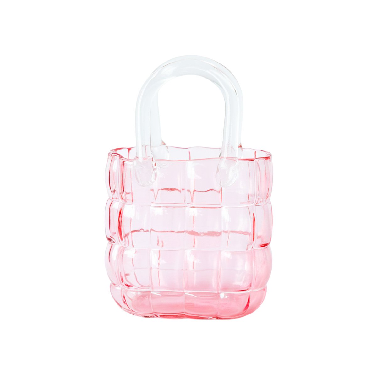 Elegante roze glazen vaas in de vorm van een handtas tegen een witte achtergrond.