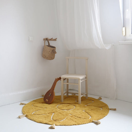 Nattiot vloerkleed Bohemia Pompom mango geel – rond kleed met franjes en ster voor kinderkamer of peuterkamer